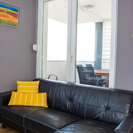 Sv. Jelena 2 * Паг