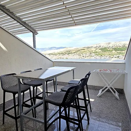 Sv. Jelena 2 Pag Town