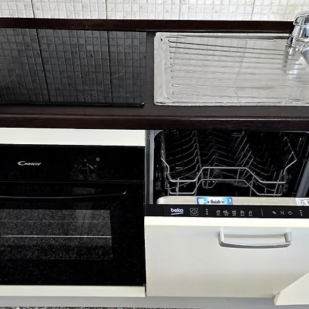 Sv. Jelena 2 Pag Town