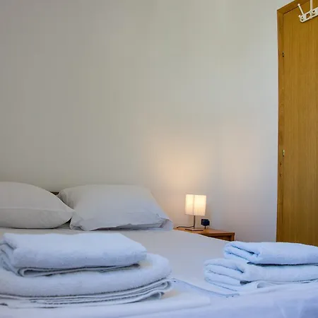 Sv. Jelena 2 Pag Town